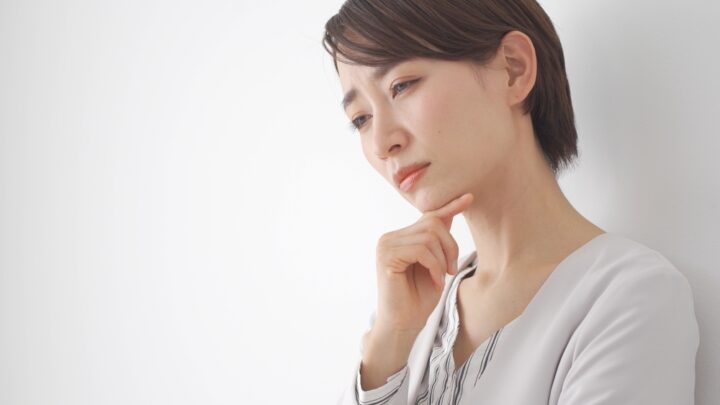手のひらがかゆいときのスピリチュアルな意味は?左右で違いはある? 手のひらがかゆいときのスピリチュアルな意味は?左右で違いはある?