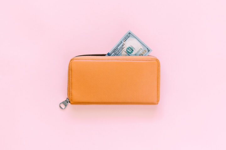 新しい財布を買ったら？おろし方や新しい財布に入れるといいものとは？ 
